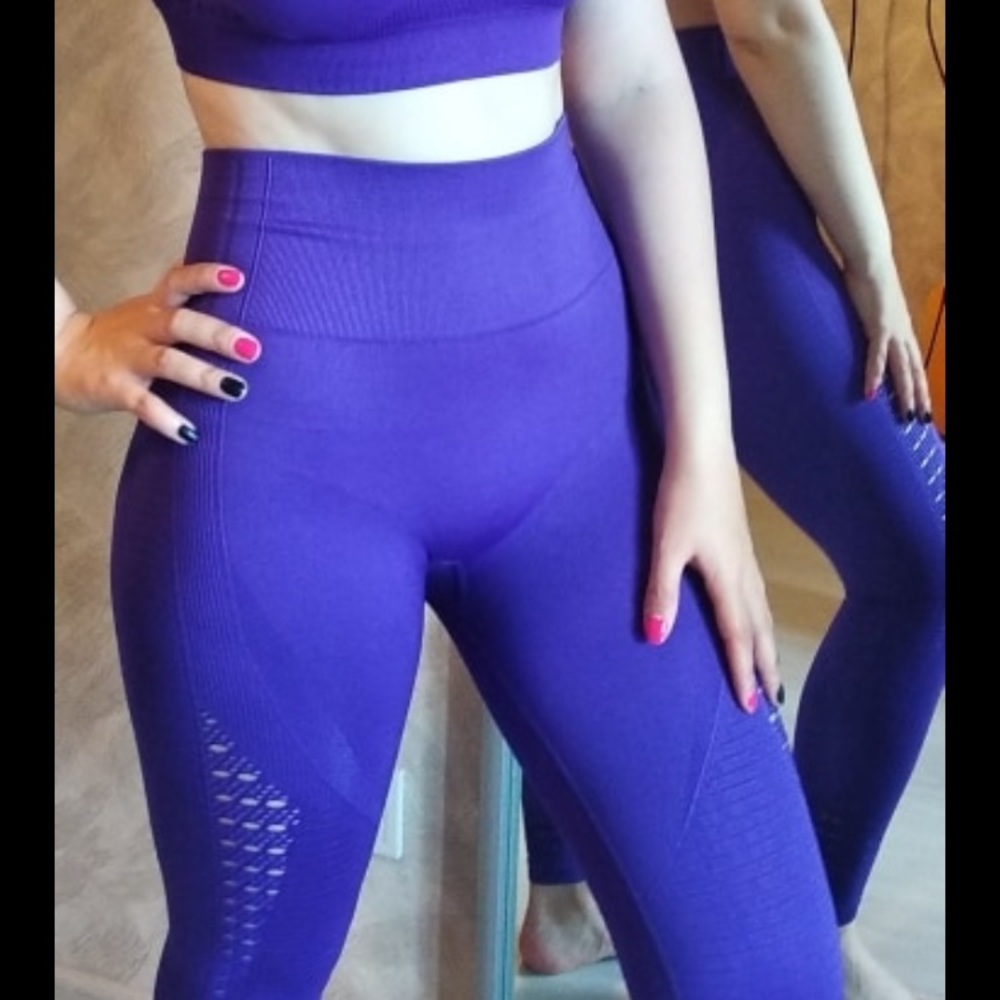 Purple Energy Seamless Activewear Set - Picture 3 of 8